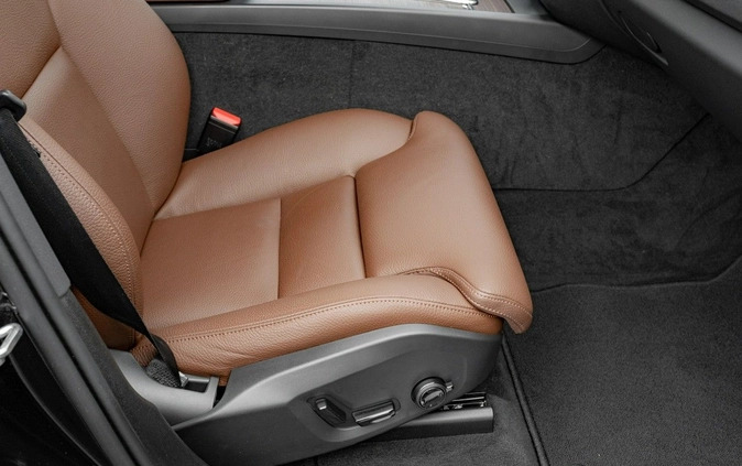 Volvo XC 60 cena 189850 przebieg: 46201, rok produkcji 2021 z Racibórz małe 704